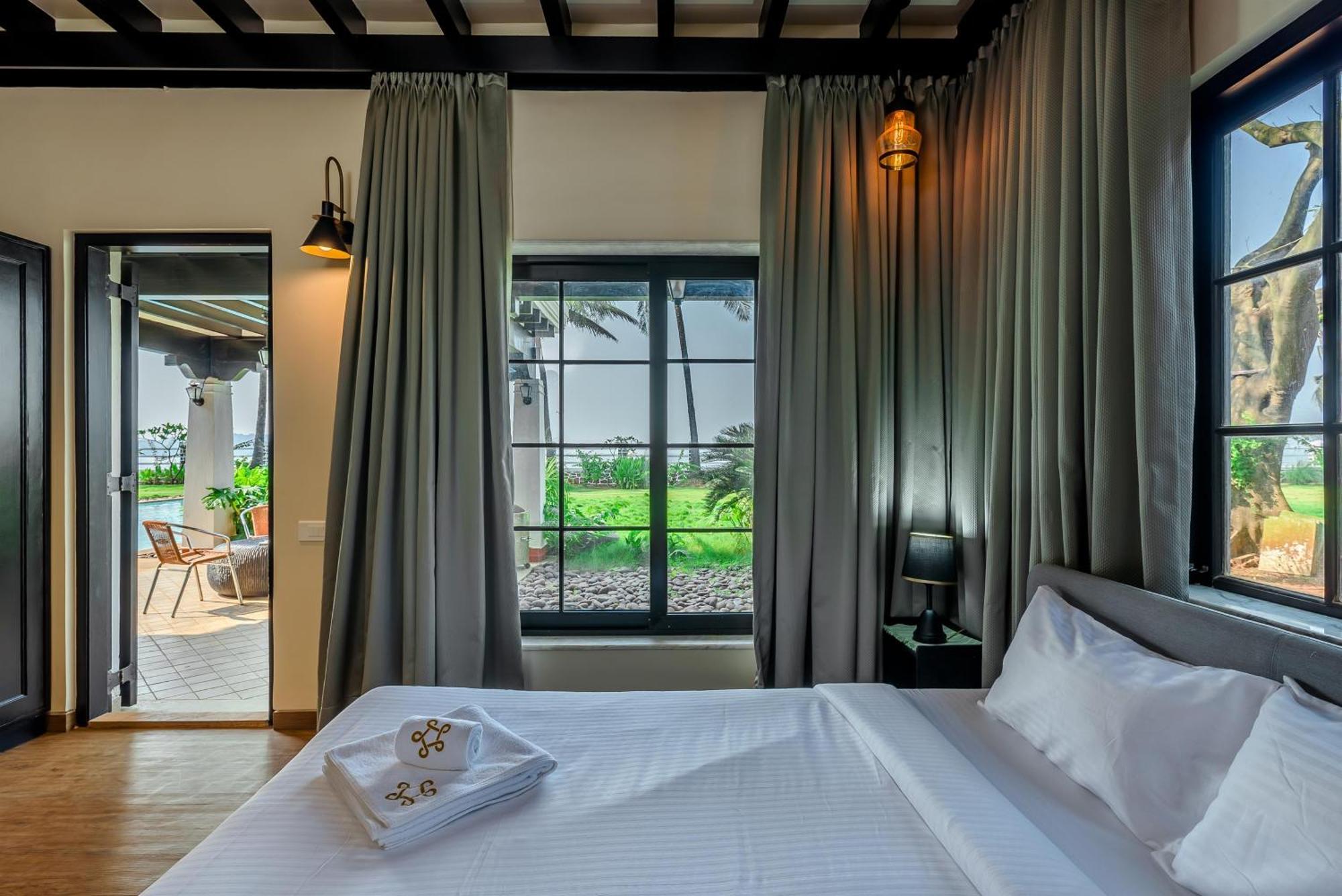 Saffronstays Sea La Vie Danda Exterior photo